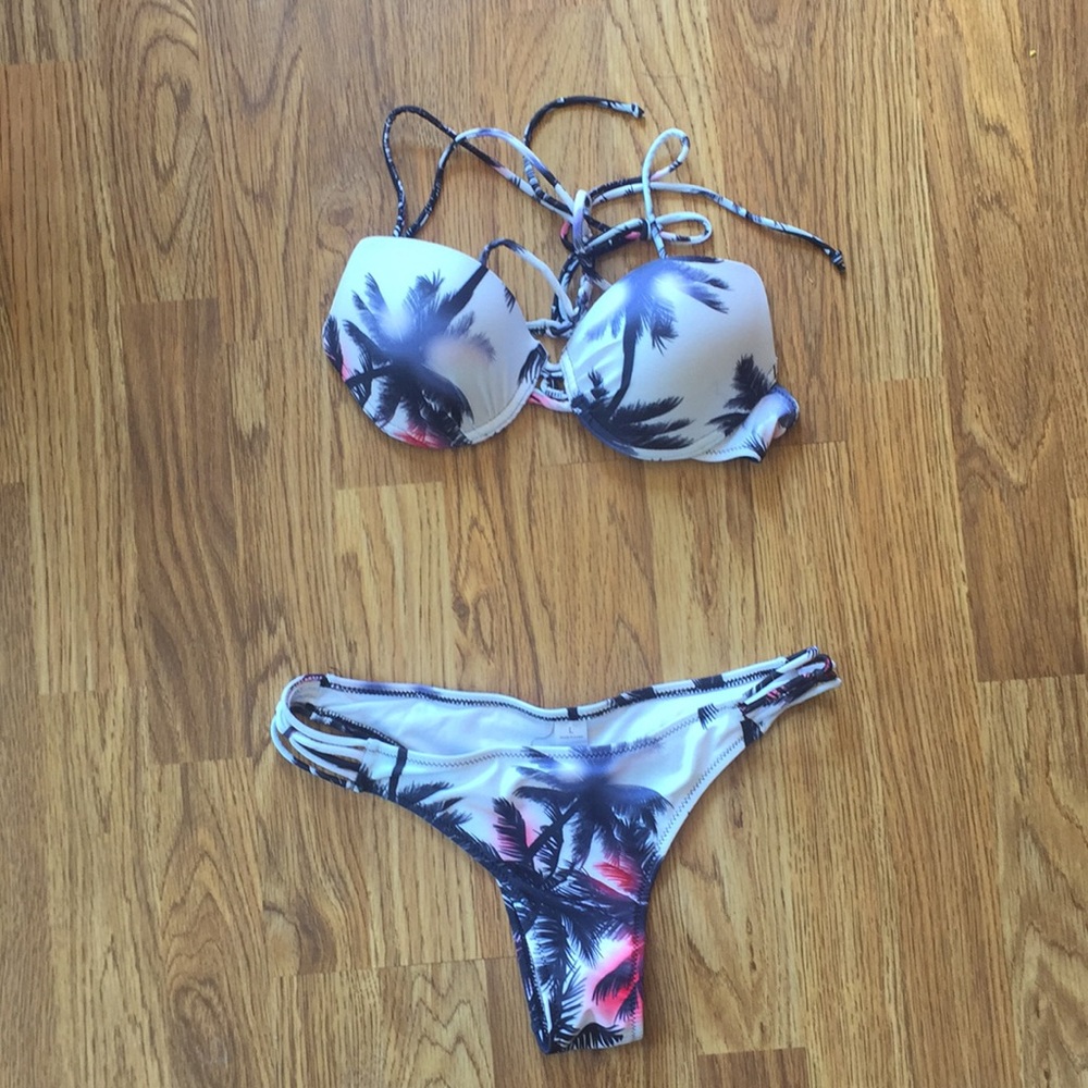 Palm print bikini